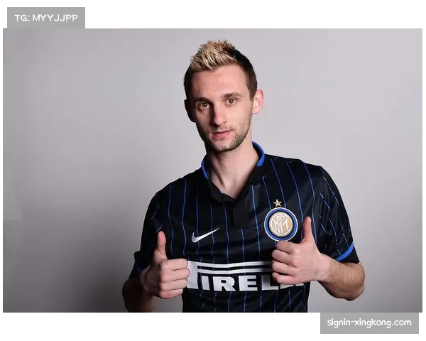 布罗佐维奇跑动范围大 覆盖利雅得胜利中场右路 布罗佐维奇跑动范围大 覆盖利雅得胜利中场右路