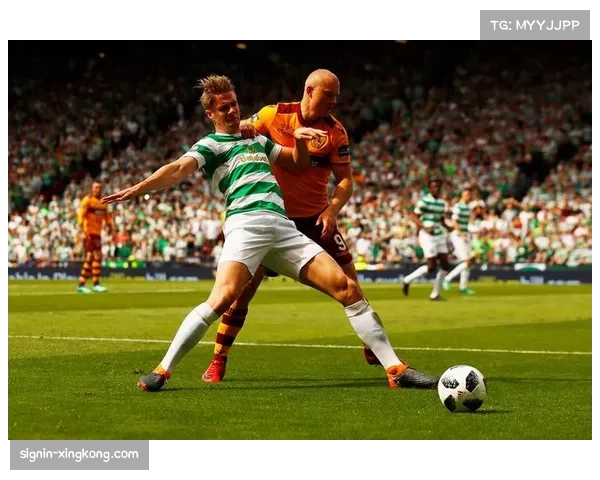 欧冠赛场三中卫体系复兴,双后腰配置增强防守稳定性